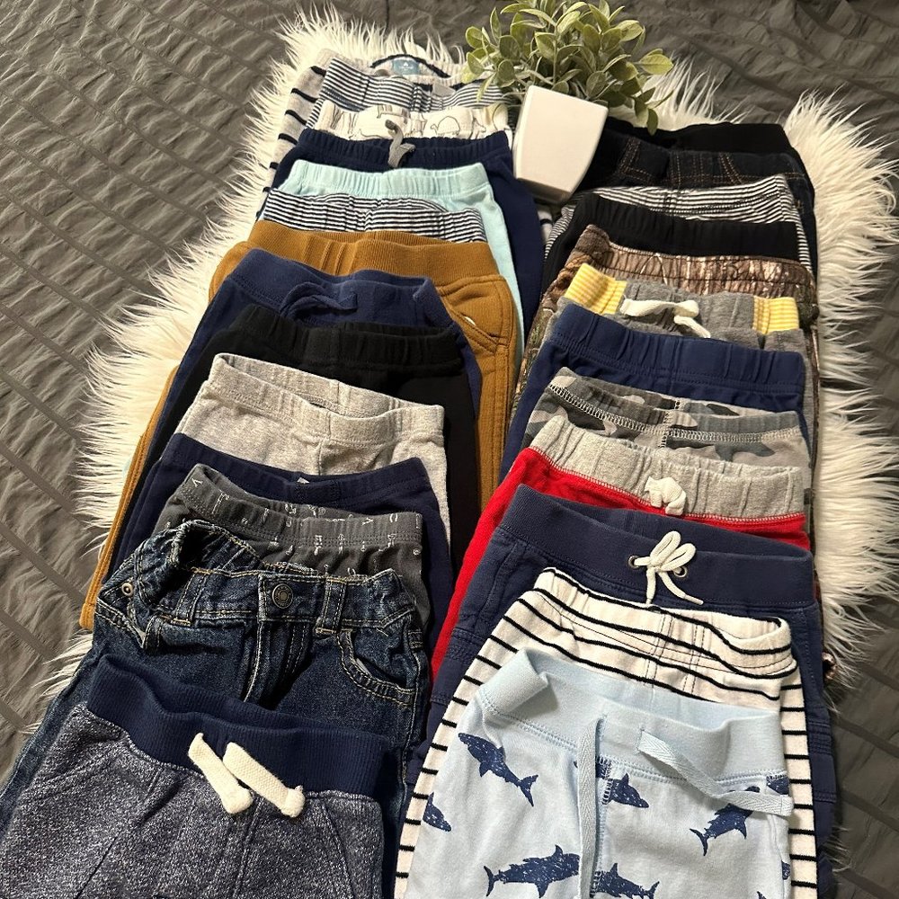 25 pairs of boys 3-6/6 mo. pants [3J]